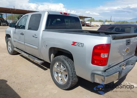 2011 Chevrolet Silverado 1500 Lt from USA, damaged, VIN 3GCPCSE05BG224955